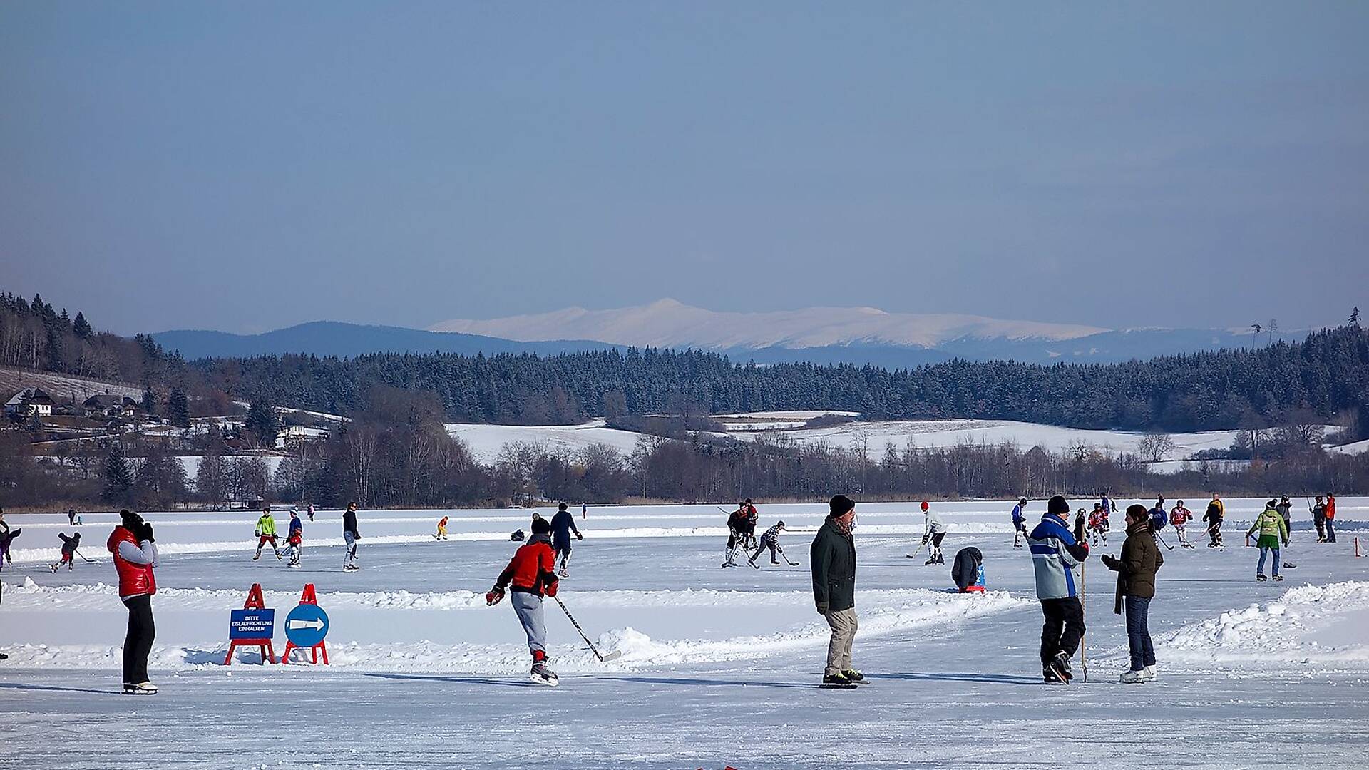 Eislaufen am Längsee in Mittelkärnten