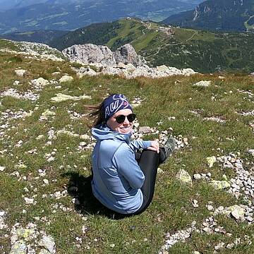 Katrin Presslauer beim Wandern