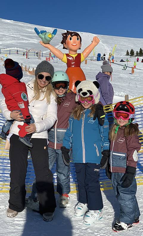 Skifahren mit der Familie Heidi Alm Falkert