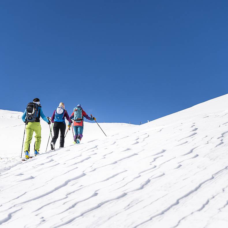 Skitourengeher bei der Nockberge Trail Skidurchquerung