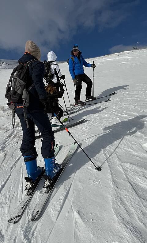 Skitour auf der Heidi-Alm Falkert mit der Familie