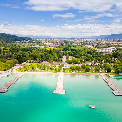 Luftbild vom Strandbad Klagenfurt am Wörthersee